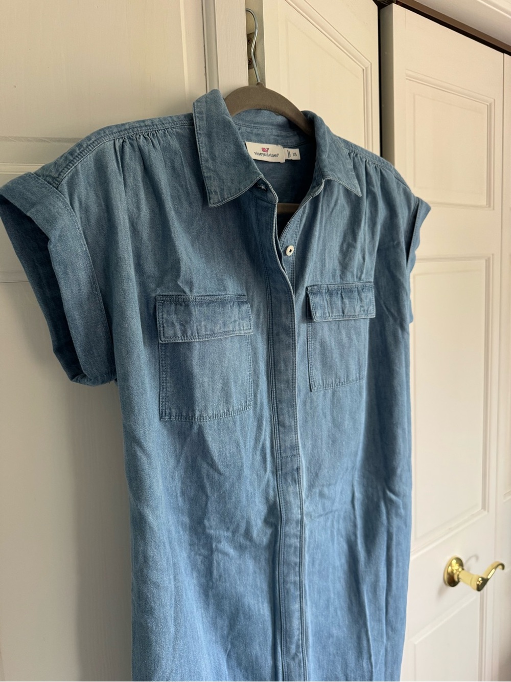 NWT Vineyard Vines Chambray Utility Shirtdress